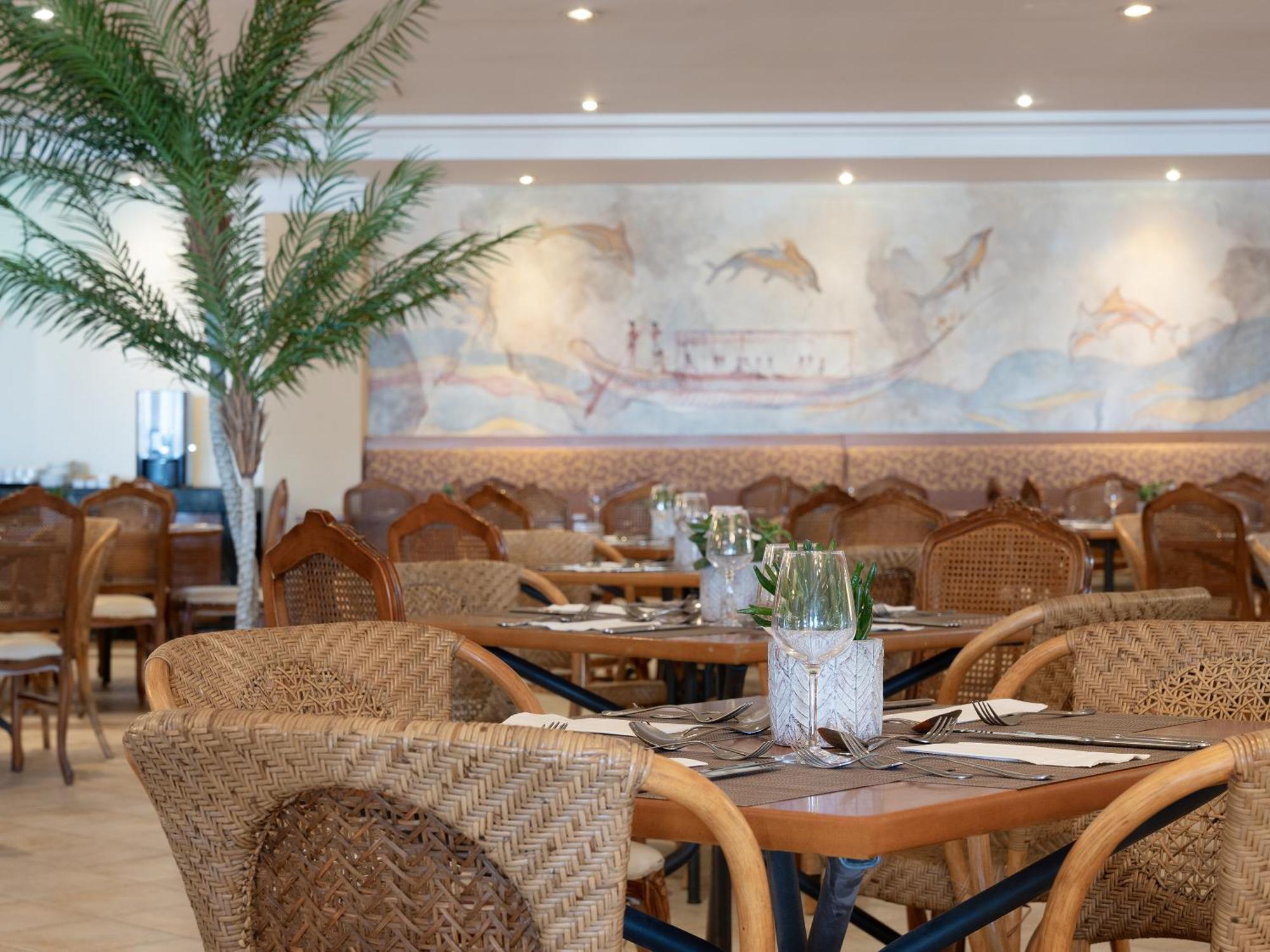 Grecotel Marine Palace & Aqua Park レティムノ エクステリア 写真